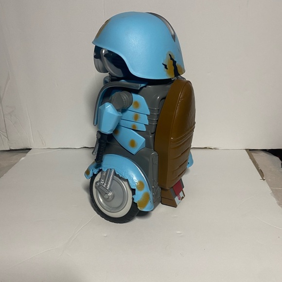 Transformers Sqweeks Robot - Picture 11 of 11